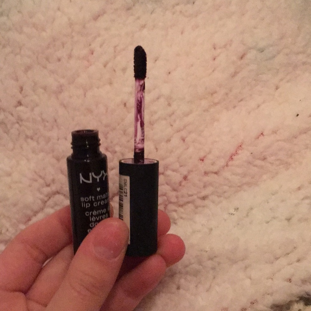 7 lipsticks - Picture 4 of 8